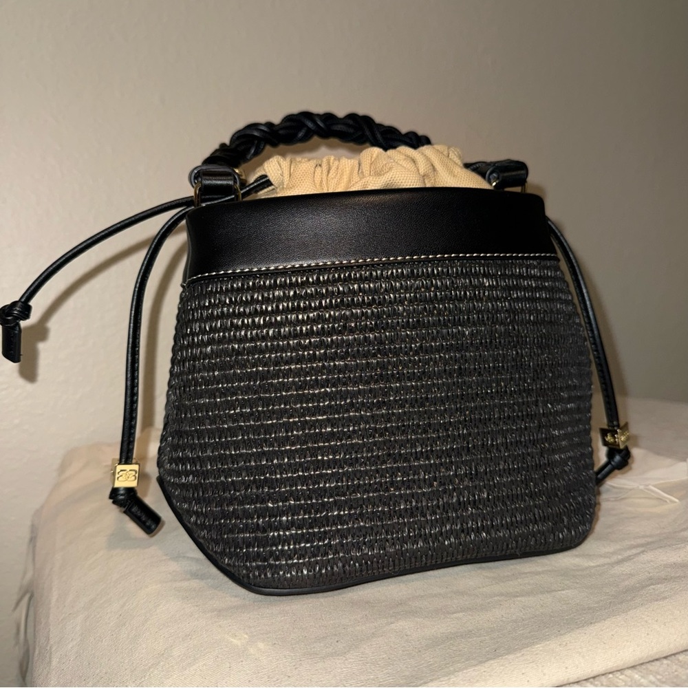Black GANNI Bou Bucket Bag Raffia - Picture 8 of 10